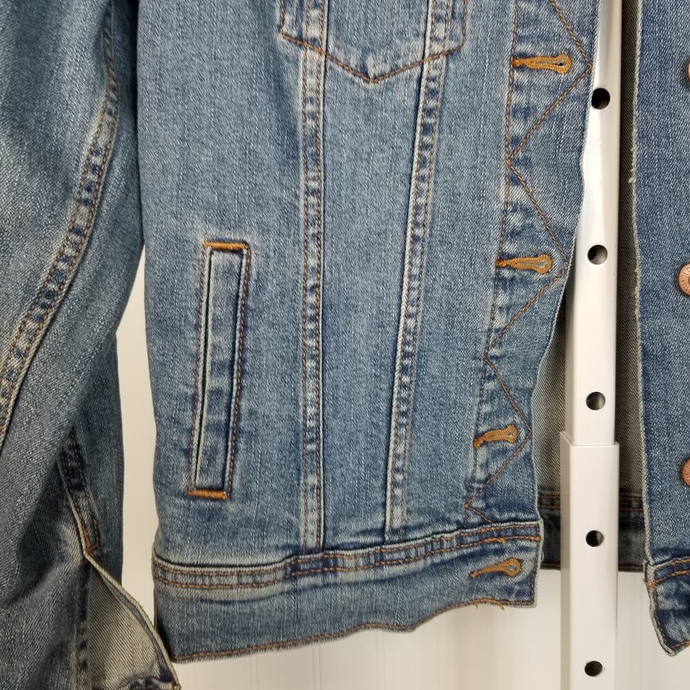 Old Navy Denim Button Up Jacket Small New With Tags - Picture 4 of 9
